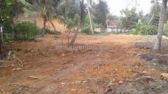 Land for sale in Galle district near Boossa railway station