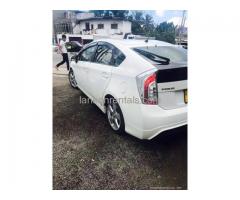 Prius Car For Rent