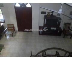 Upstair house in pannipitiya for rent