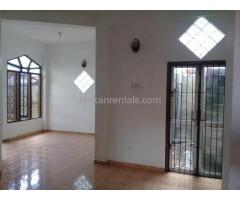 Two room fully tiled house for rent in katubedda