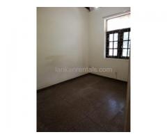 Upstairs House for Rent in Ratmalana