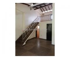 Upstairs House for Rent in Ratmalana