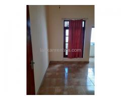 2 bedroom 1 bathroom upper portion for rent