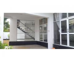 MODERN TWO STOREYED 3 BED ROOM HOUSE FOR RENT