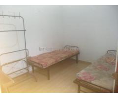 Room for rent-Nawinna maharagama