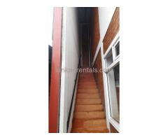 kottawa Mattegoda upstair house for rent