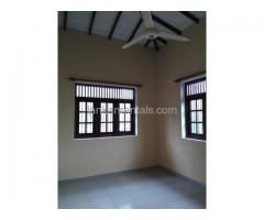 Up-stair House upper floor for rent in Panadura