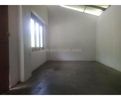 For Rent house in Menikhinna