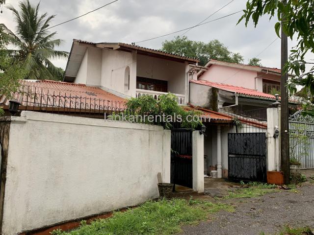 Two Story House For Rent In Malabe