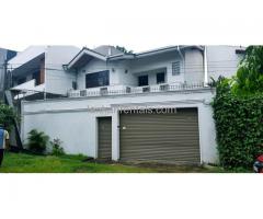 4 B/R House For rent in Mount Lavinia