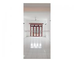 4 B/R House For rent in Mount Lavinia