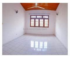 4 B/R House For rent in Mount Lavinia