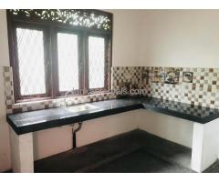 Brand new House for rent with 2 Bedrooms in Hunupitiya