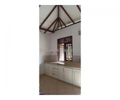 Upstair 2BD HOUSE FOR RENT AT KADAWATHA