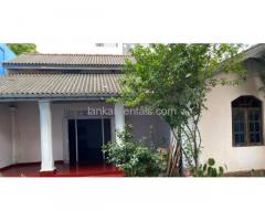House/commercial property for rent