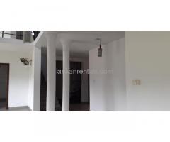 House for rent in Athurugiriya