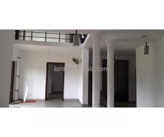 House for rent in Athurugiriya