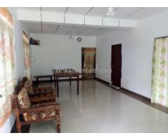 Rent a house in seeduwa