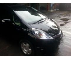 Rent a Car Honda Fit