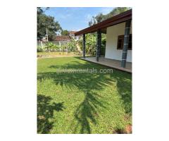 HOUSE FOR RENT IN LIYANAGEMULLA, SEEDUWA.