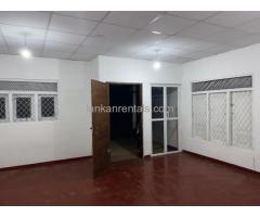 House for rent at Thalawathugoda