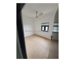 Upstair House for rent in Attidiya, Dehiwala