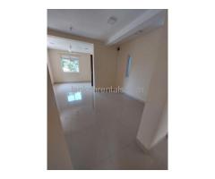 Kaduwela Upstairs house for rent