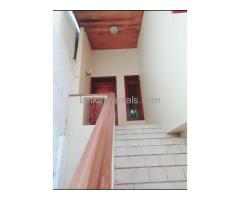 2 Bdr House for Rent at Kalubowila