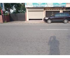 Shop for rent in Kalutara Matugama roadru