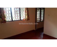 Gelioya Kandy house for rent available now