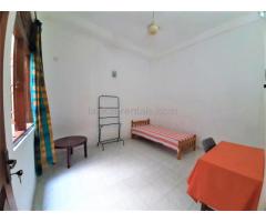 Room for rent in Dehiwala