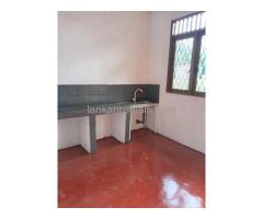 House for rent in Athurugiriya