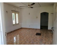 Gampaha  Miriswatta houses for rent