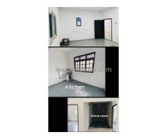 Upstairs House for Rent in Kaduwela