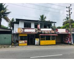 Commercial Building and house for rent in Athurugiriya