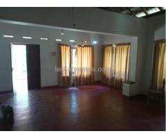 house for rent @ wathupitiwala,nittambuwa