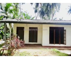 2 bedroom house for rent - Habarakada, Athurugiriya