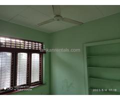 4 BR single house for rent at pannipitiya