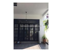 Fully furnished Upstair house in Ratmalana for rent