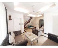 Luxury 5 bedroom house for short-term/long-term rent in Galle