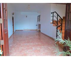 3 Bedroom house for rent in Ethul Kotte for Rs. 65,000 (Per Month)