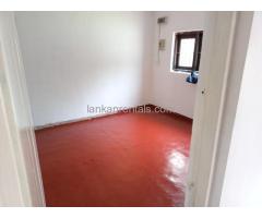 House for rent in Piliyandala honnanthara(Bus route 255)