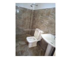 Upstair Anex for Rent in Kalutara Town.