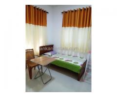 Furnished tiled Room for Decent single Lady at Rajagiriya