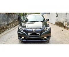 Rent a car- Honda Vezel jeep