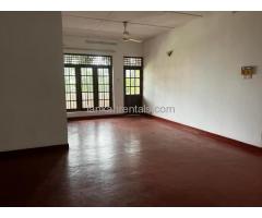 3 Bedroom Upstair House For Rent In Boralesgamuwa