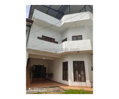 House for Rent in Nugegoda Rs.75,000.00/Month (Jubilee Post)