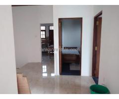 Upstair house for rent in Kadawatha