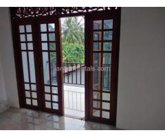 Upstair house for rent in Kadawatha