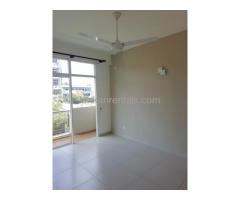 Unfurnished 3 bedroom apartment for rent, Colombo 6